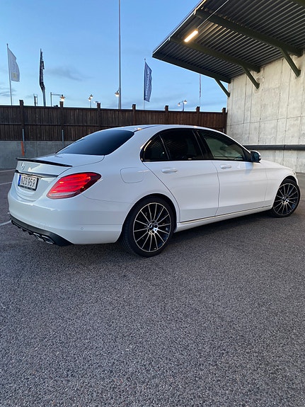 Mercedes-Benz C220 d 9 of 21