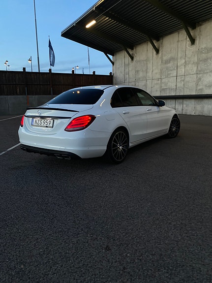 Mercedes-Benz C220 d 11 of 21