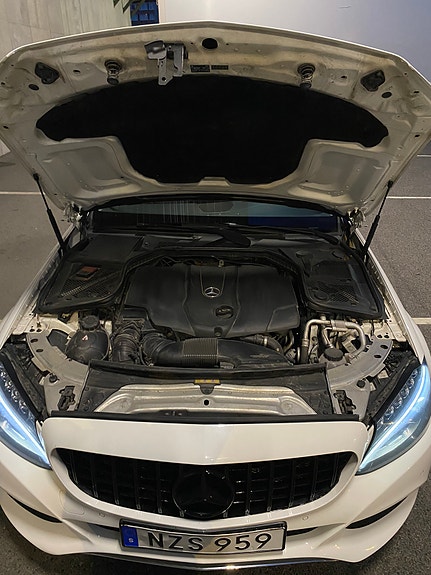 Mercedes-Benz C220 d 21 of 21