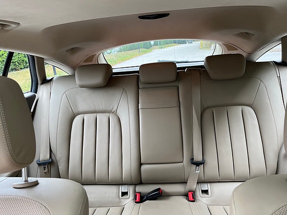 Mercedes-Benz CLS350 16 of 20