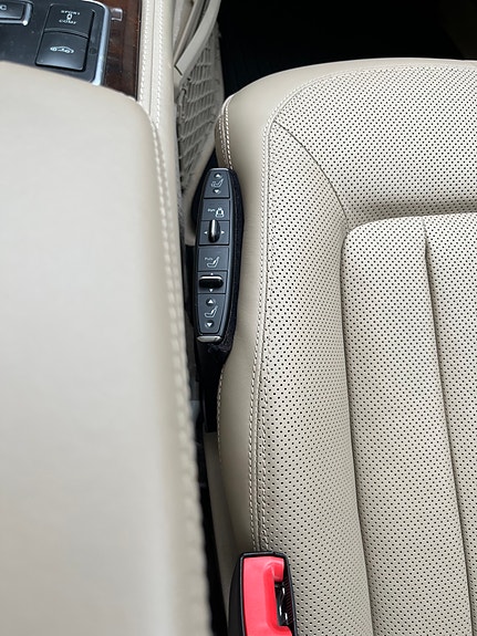 Mercedes-Benz CLS350 15 of 20
