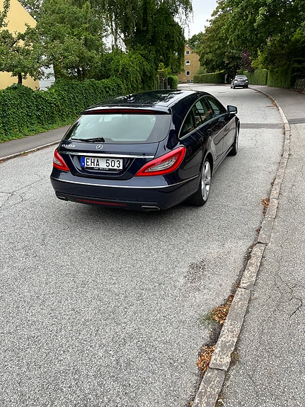 Mercedes-Benz CLS350 6 of 20