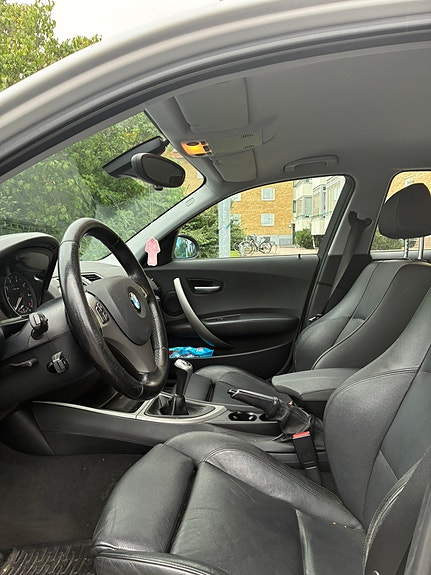 BMW 120i 5 of 5