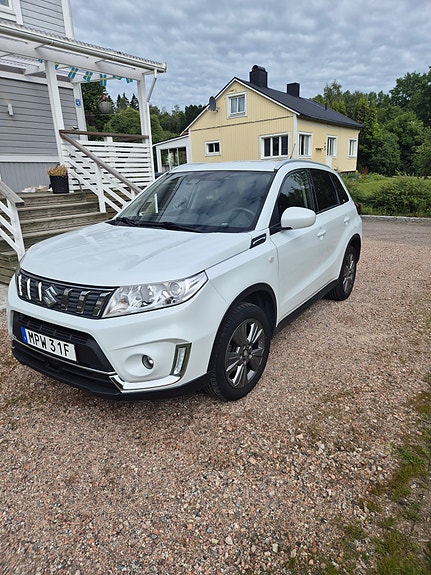 Suzuki Vitara 3 of 5