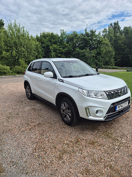 Suzuki Vitara 4 of 5