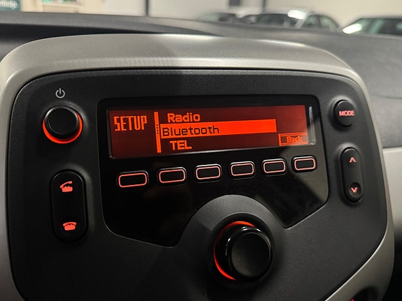 Peugeot 108 13 of 16