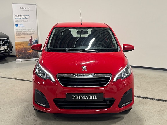 Peugeot 108 2 of 16