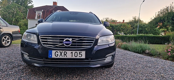 Volvo V70 8 of 8