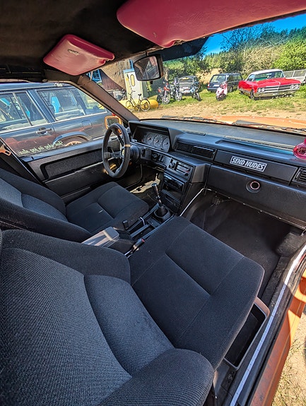 Volvo 740 6 of 6