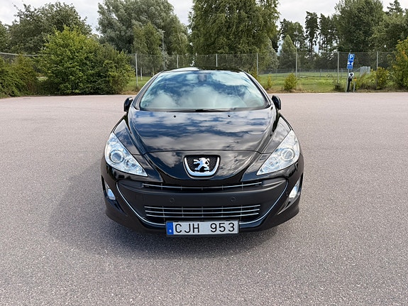 Peugeot 308 5 of 12