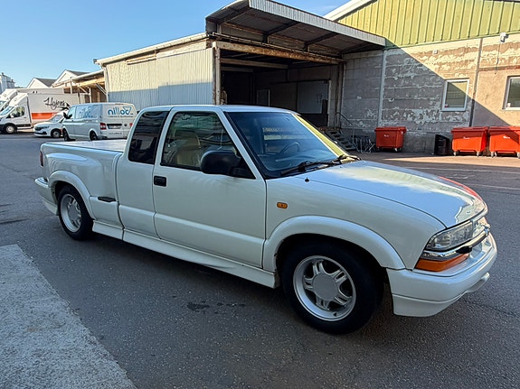 Chevrolet S-10 5 of 8