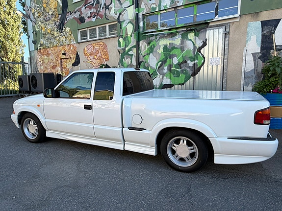 Chevrolet S-10 4 of 8
