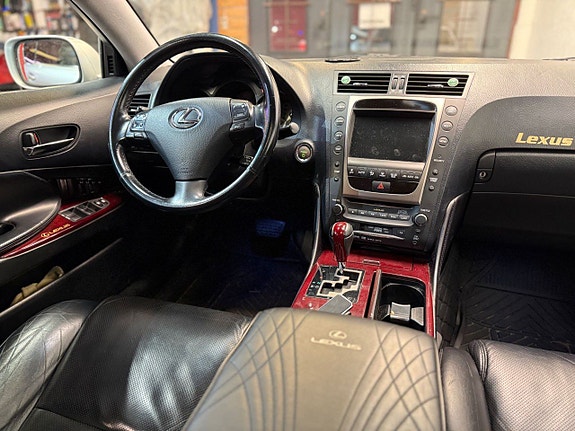 Lexus GS450h 12 of 21