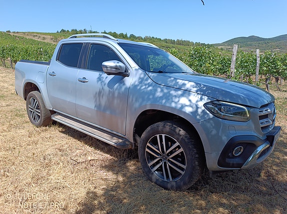 Mercedes-Benz X250 d 4 of 5