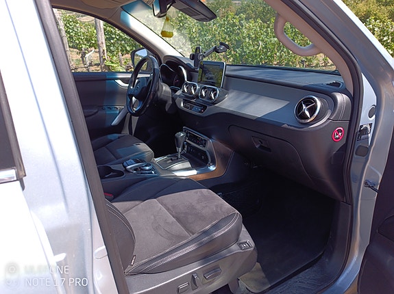 Mercedes-Benz X250 d 5 of 5