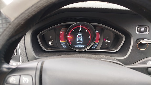 Volvo V40 10 of 11