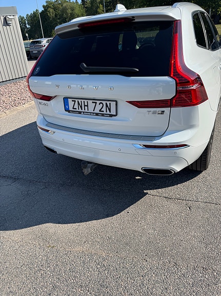 Volvo XC60 3 of 5