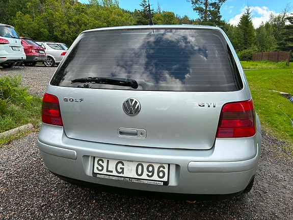 Volkswagen Golf IV 5 of 5