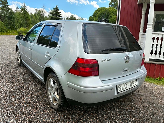 Volkswagen Golf IV 4 of 5