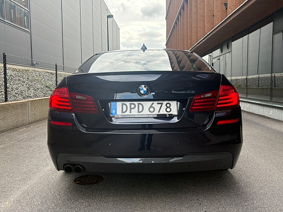 BMW 520d 5 of 12