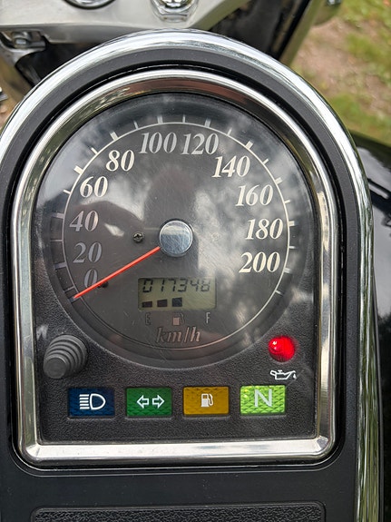 Suzuki VL1500 Intruder 6 of 6