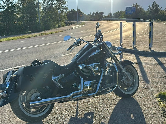 Suzuki VL1500 Intruder 3 of 6