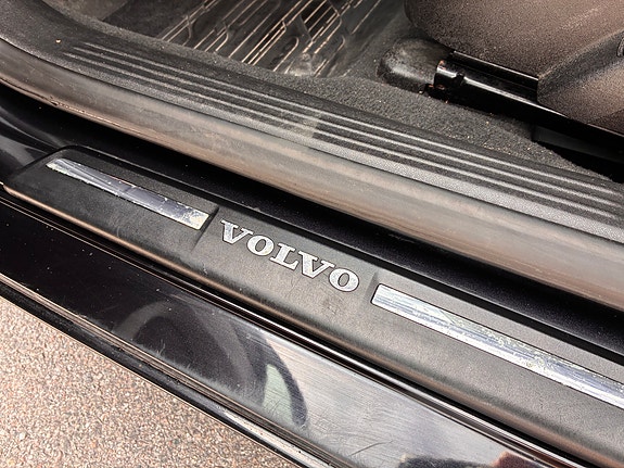Volvo V40 9 of 22