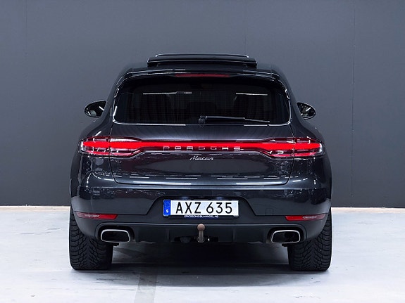 Porsche Macan 6 of 29