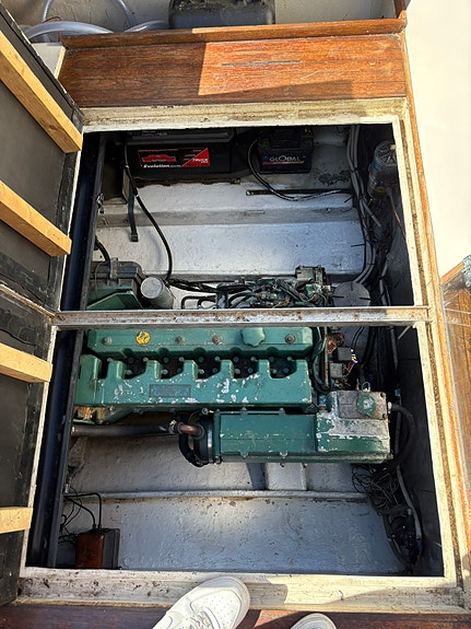Finmar Commodore 700 AQD40 VP280DP 6 of 16