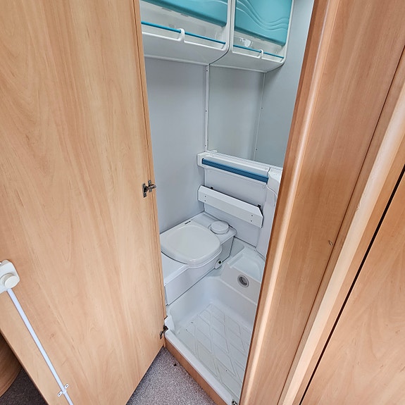 Knaus EIFELLAND SUNSHINE 500TL 3 of 8