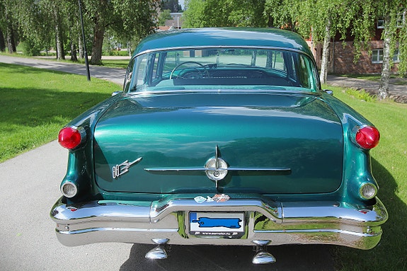 Oldsmobile 88 6 of 27