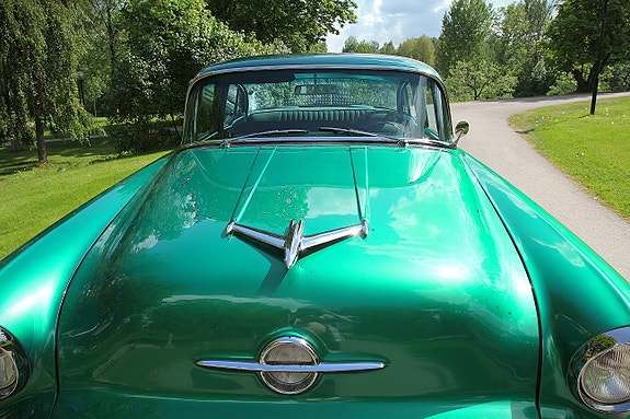 Oldsmobile 88 4 of 27