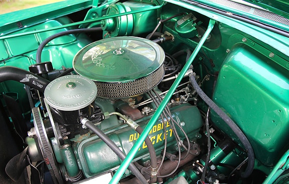 Oldsmobile 88 18 of 27