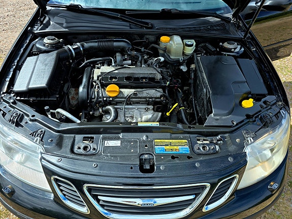 Saab 9-3 12 of 29