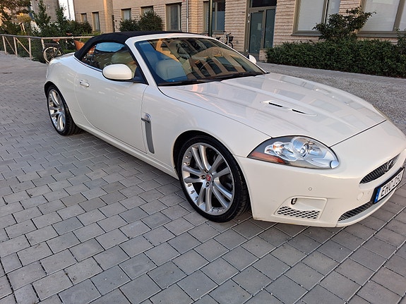 Jaguar XKR 3 of 12