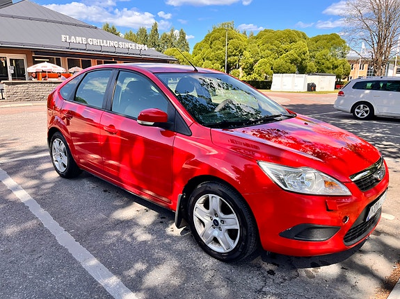 Ford Focus 2 of 5