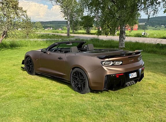 Chevrolet Camaro 4 of 5
