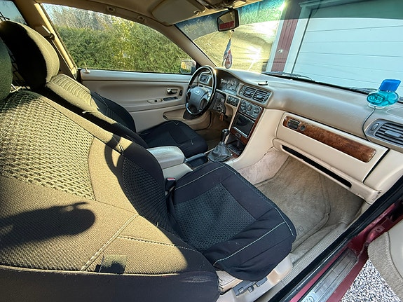 Volvo C70 14 of 14
