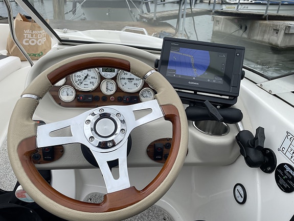 GLASTRON 205 GT-2010 5 of 5