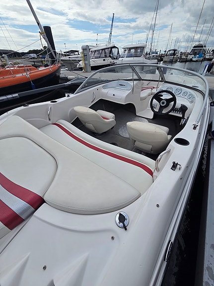 Starcraft 1700 Limited Edition Bowrider Volvo Penta V6 190HK 15 of 22