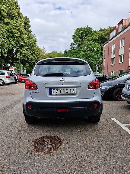 Nissan Qashqai 4 of 5
