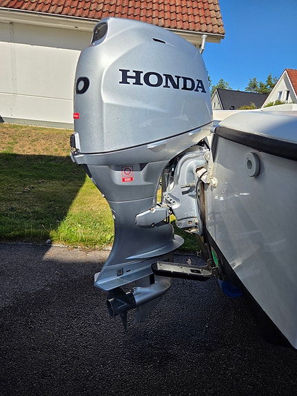 Crescent 495 HT - familjebåt, Honda 50hk (33h) & Reggad 80-trailer 6 of 8