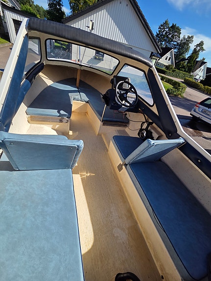 Crescent 495 HT - familjebåt, Honda 50hk (33h) & Reggad 80-trailer 4 of 8
