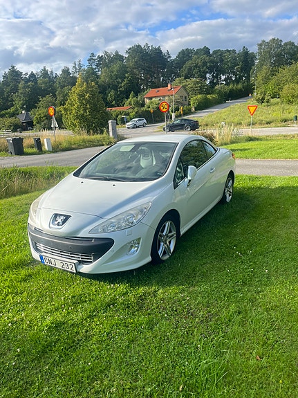 Peugeot 308 5 of 8