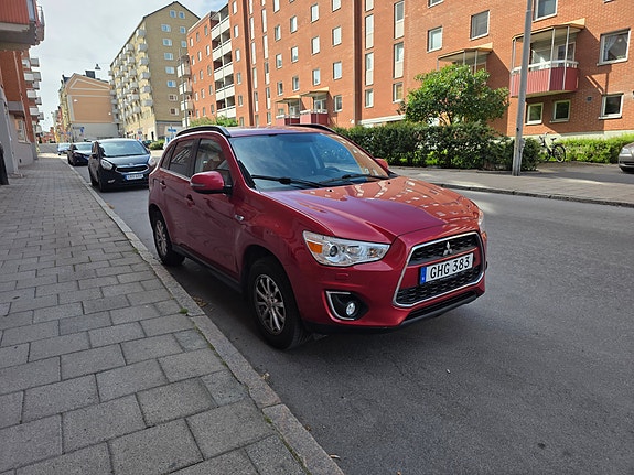 Mitsubishi ASX 2 of 4