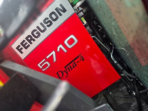 Massey Ferguson 5710 Dyna 4 skogshytt! 9 of 9