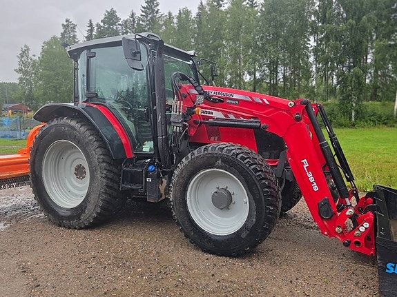 Massey Ferguson 5710 Dyna 4 skogshytt!