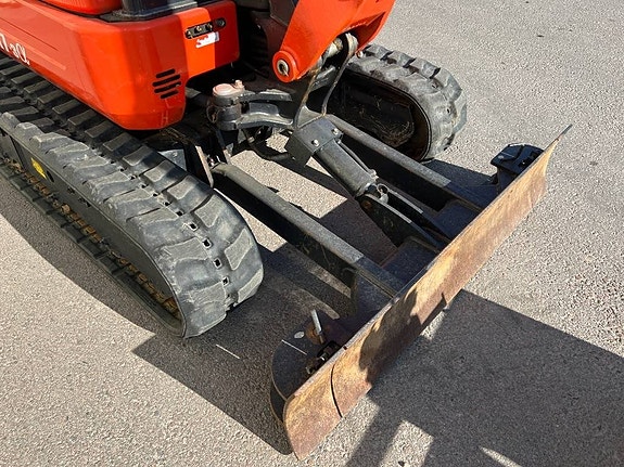 Kubota U 17-3 4 of 5