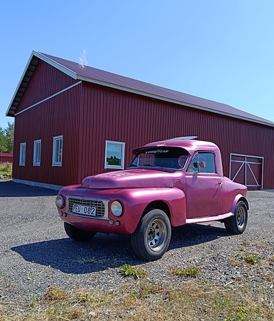 Volvo P210 2 of 3
