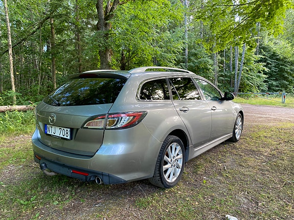 Mazda 6 4 of 8
